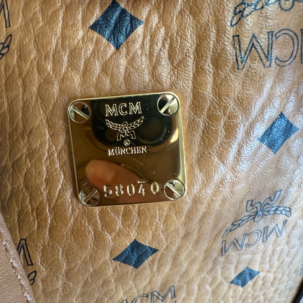 MCM Toni Top-Zip Shopper in Visetos Brown - Picture 10 of 13